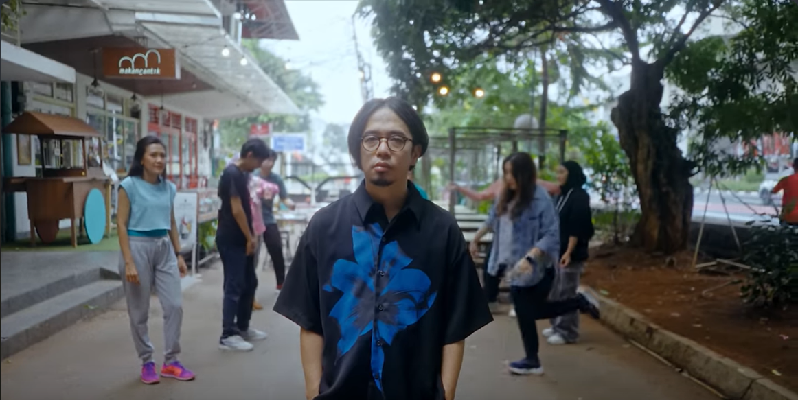 Gotch Rilis Video Musik Terbarunya yang Direkam di Indonesia